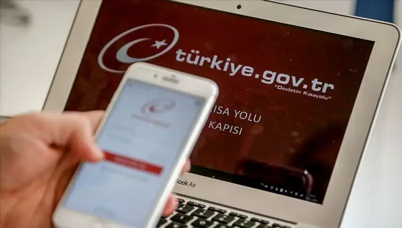 Türkiye’de e-Devlet İle Sunulan 8 Bini Aşkın Hizmet: Bakan Kacır Açıklama Yaptı