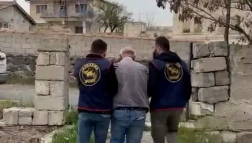49 Yıl Hapisle Aranan Suçlu, Nevşehir'de Polise Teslim Oldu