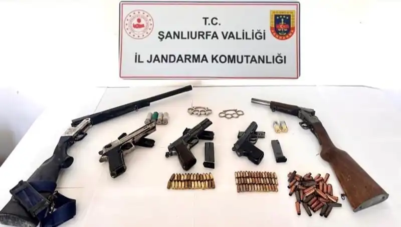 Şanlıurfa'da Ruhsatsız Silah Operasyonu: Tutuklamalar ve Sarsıcı Detaylar