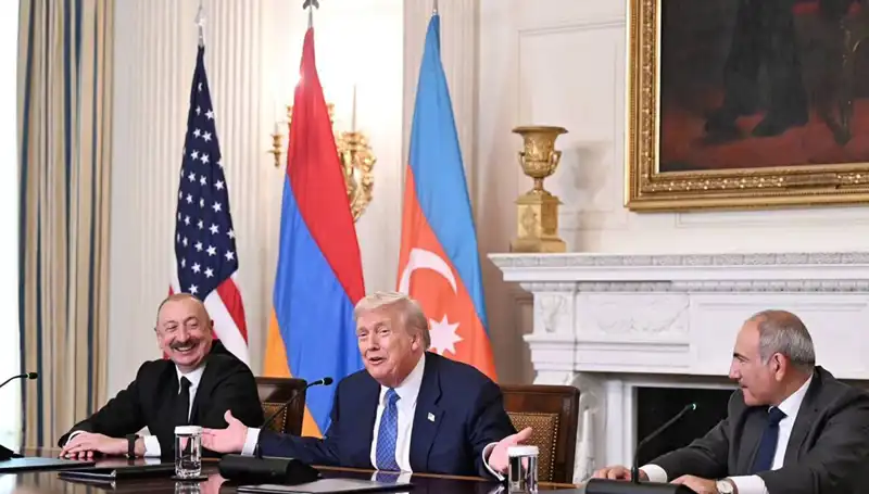Aliyev'den Ermenistan'a Kritik Anayasa Çağrısı: Zaman Kaybetme Lüksümüz Yok