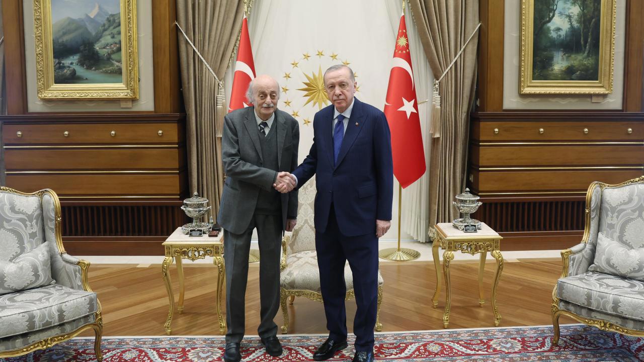 Lübnan Dürzi lideri Canbolat'tan Türkiye'ye övgü