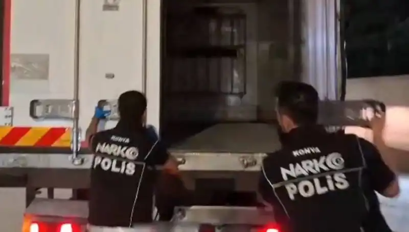 Konya'da Uyuşturucu Operasyonunda Dört Şüpheli Yakalandı
