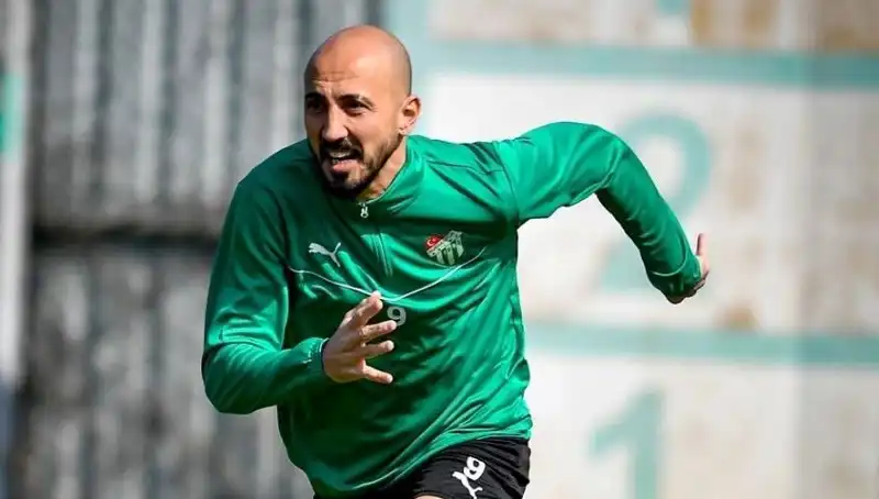 Milli Futbolcunun Yeni Durağı 2. Lig: Kariyerinde Bir Dönüm Noktası mı?