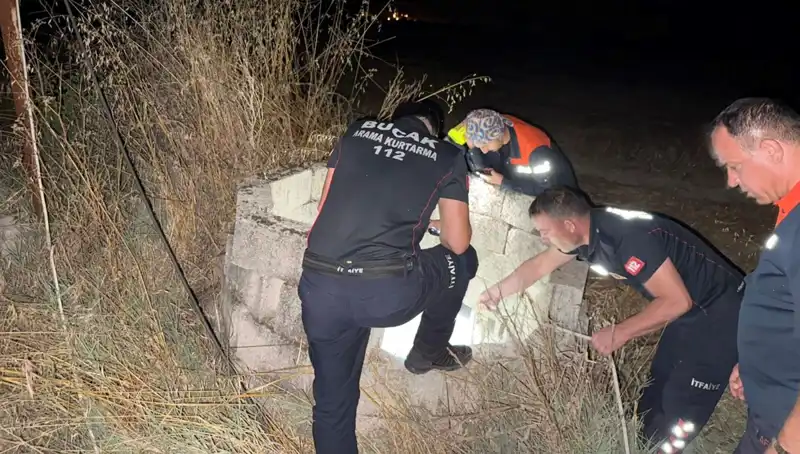 Burdur’da Kuyuya Düşen Kediyi İtfaiye Ekipleri Kurtardı